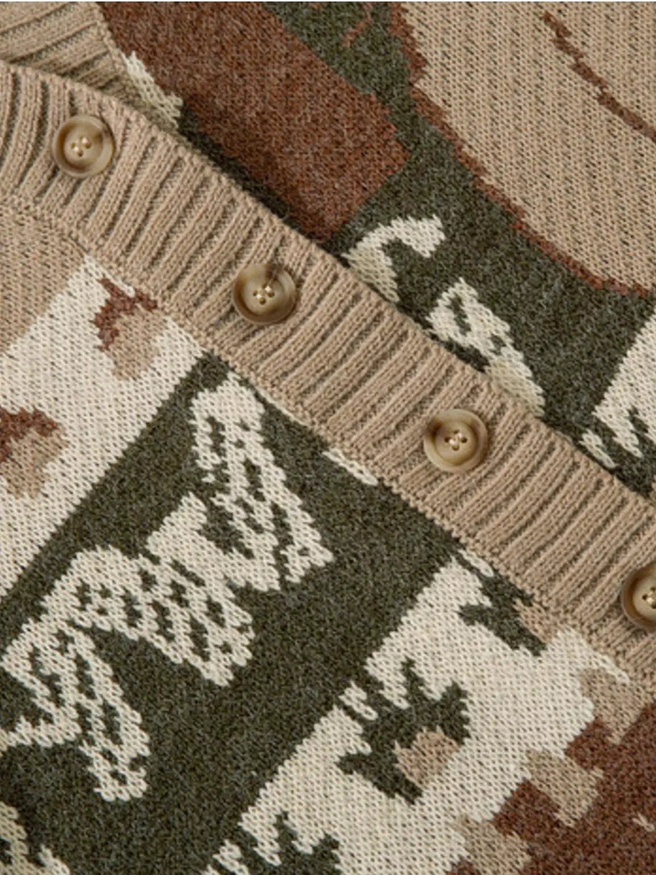 Men's Woodland Critter Knit Cardigan by Trendsi