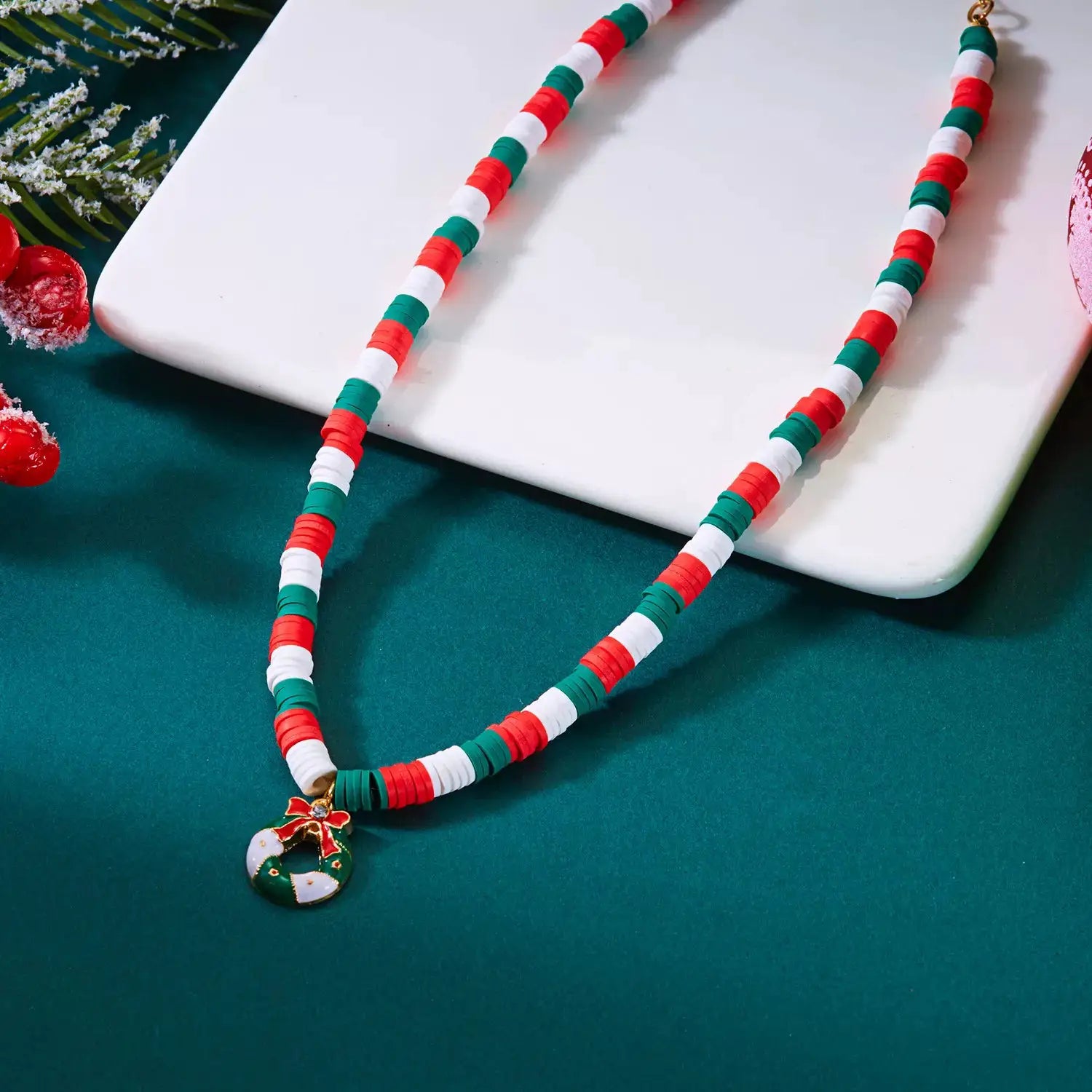 Christmas Pendant Necklace by Trendsi