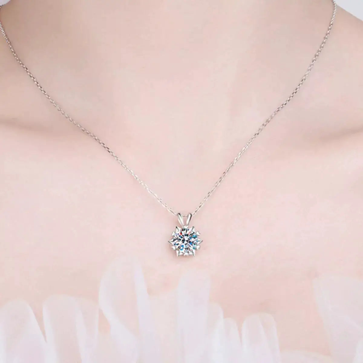 1 Carat 925 Sterling Silver Moissanite Pendant Necklace by Trendsi