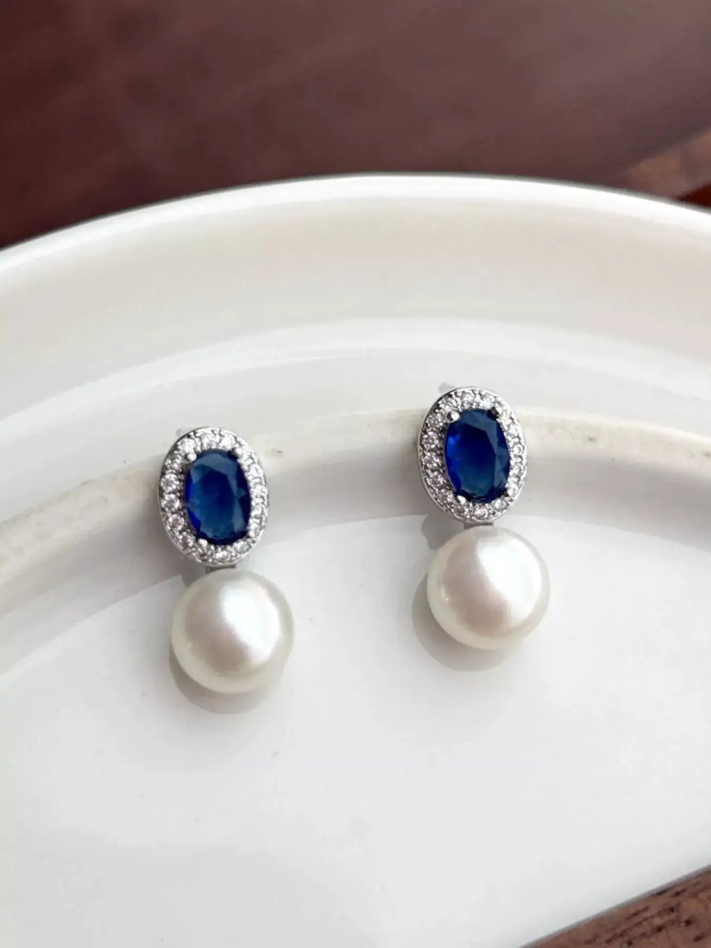 Pearl Drop Earrings by Trendsi