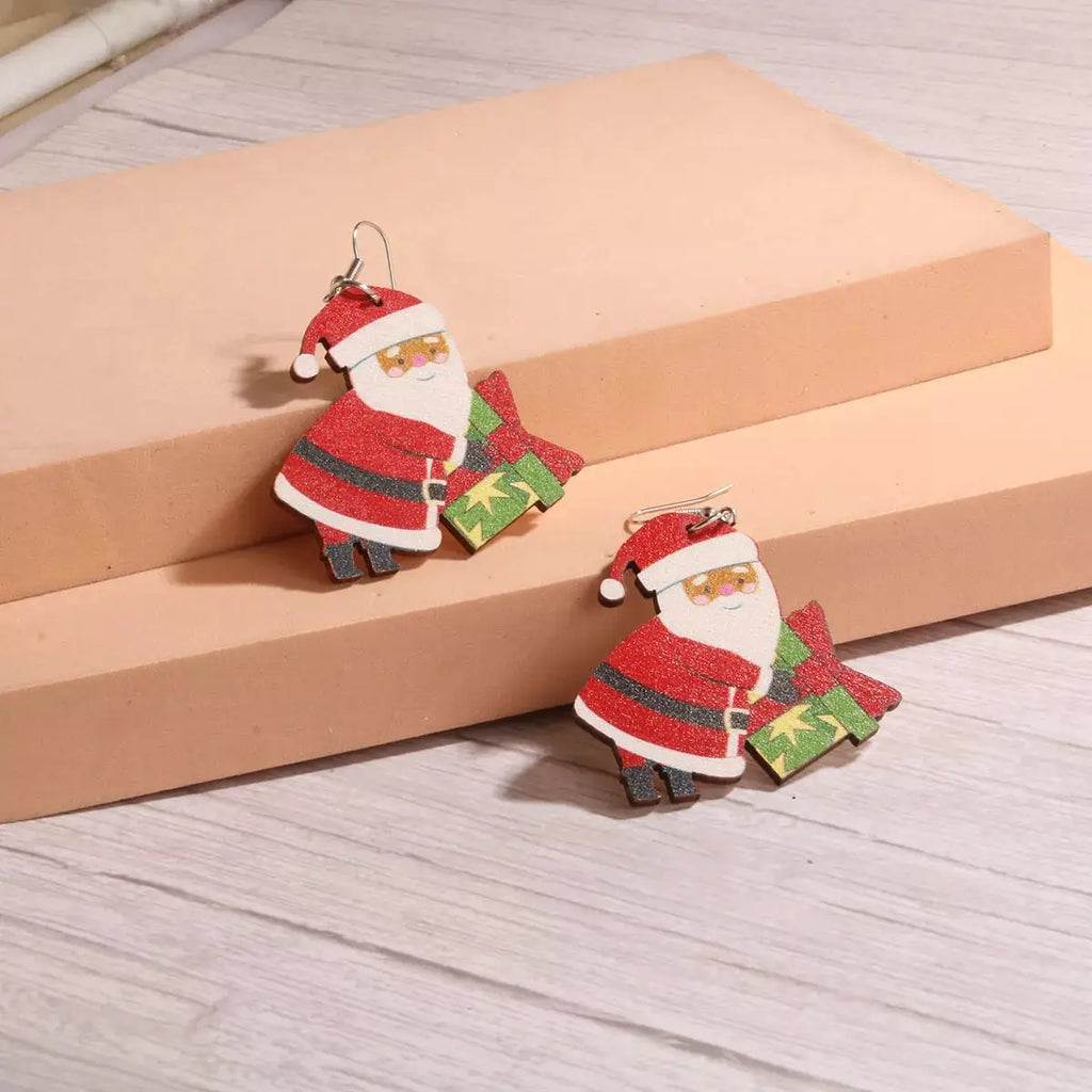 Christmas-Themed Dangle Earrings by Trendsi
