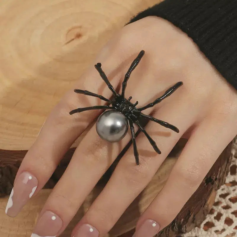 Halloween Spider Pearl Ring by Trendsi