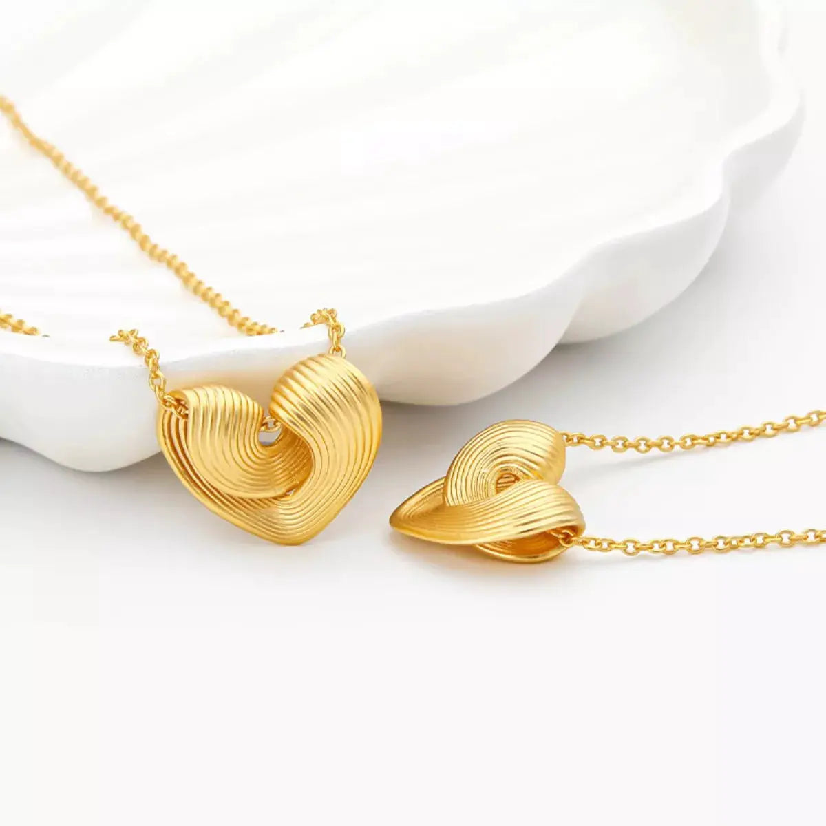 18K Gold-Plated Heart Pendant Necklace by Trendsi