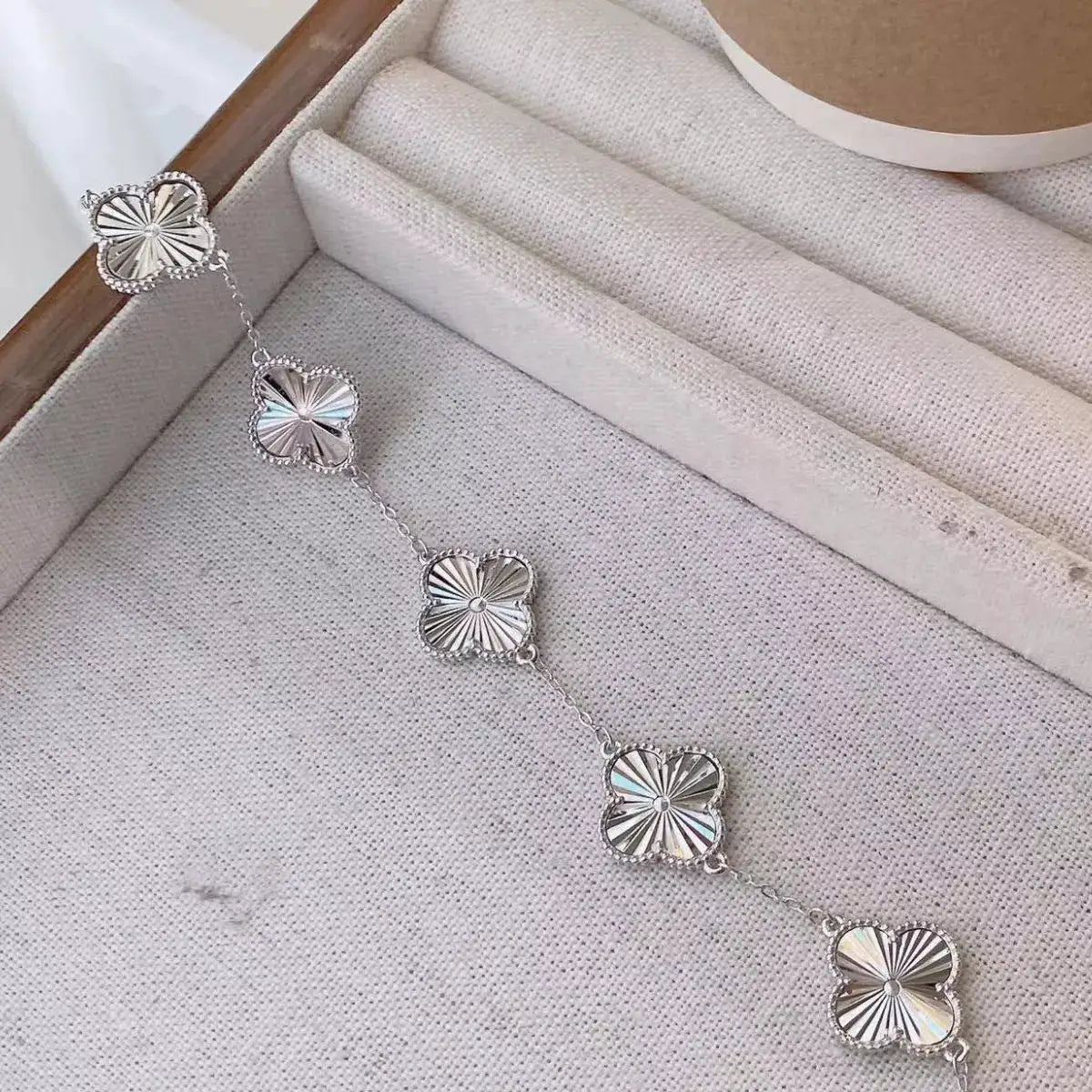 925 Sterling Silver Chain Four Leaf Clover Bracelet by Trendsi