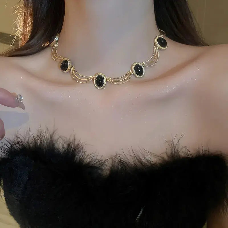Alloy Oval Gemstone Necklace by Trendsi