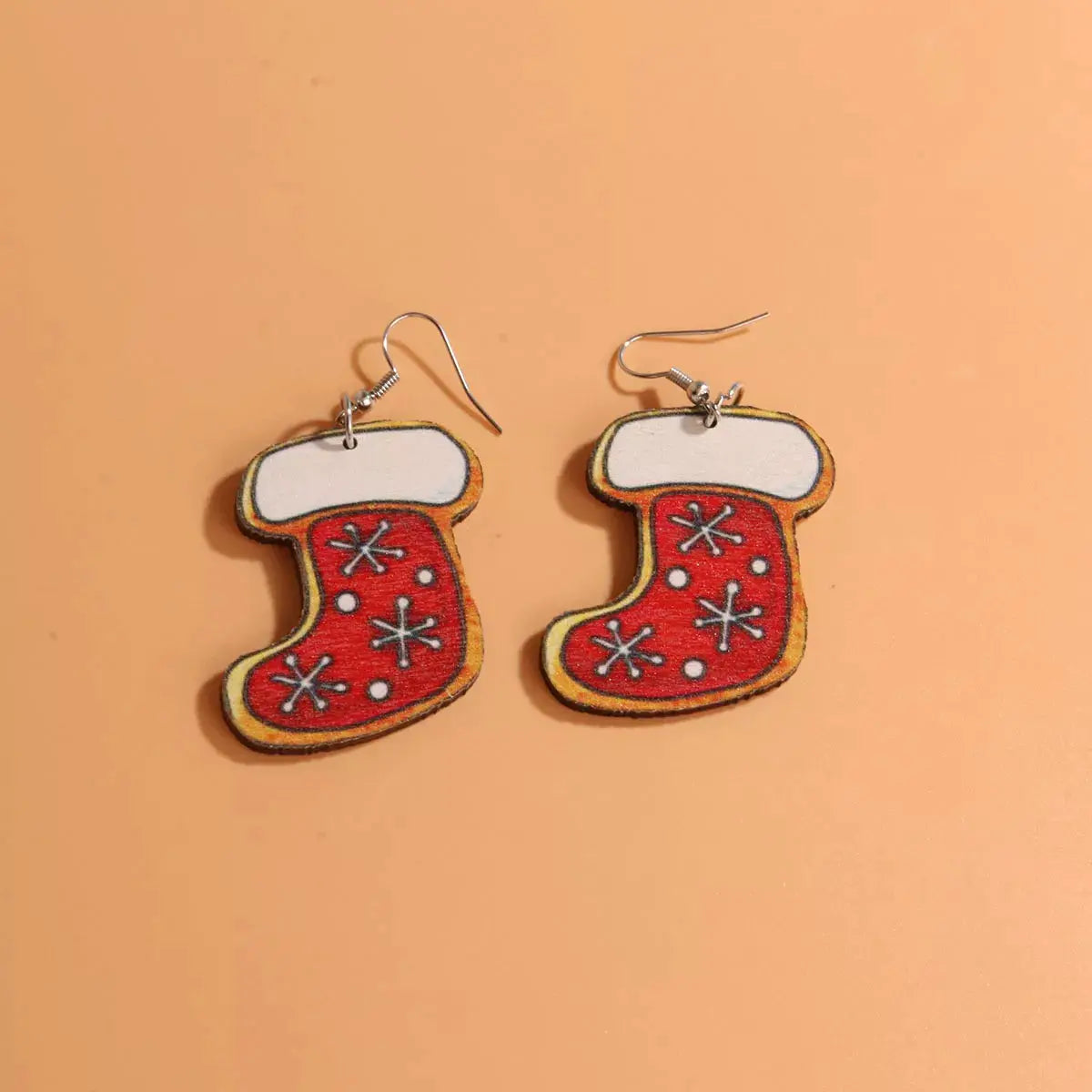 Christmas-Themed Dangle Earrings by Trendsi