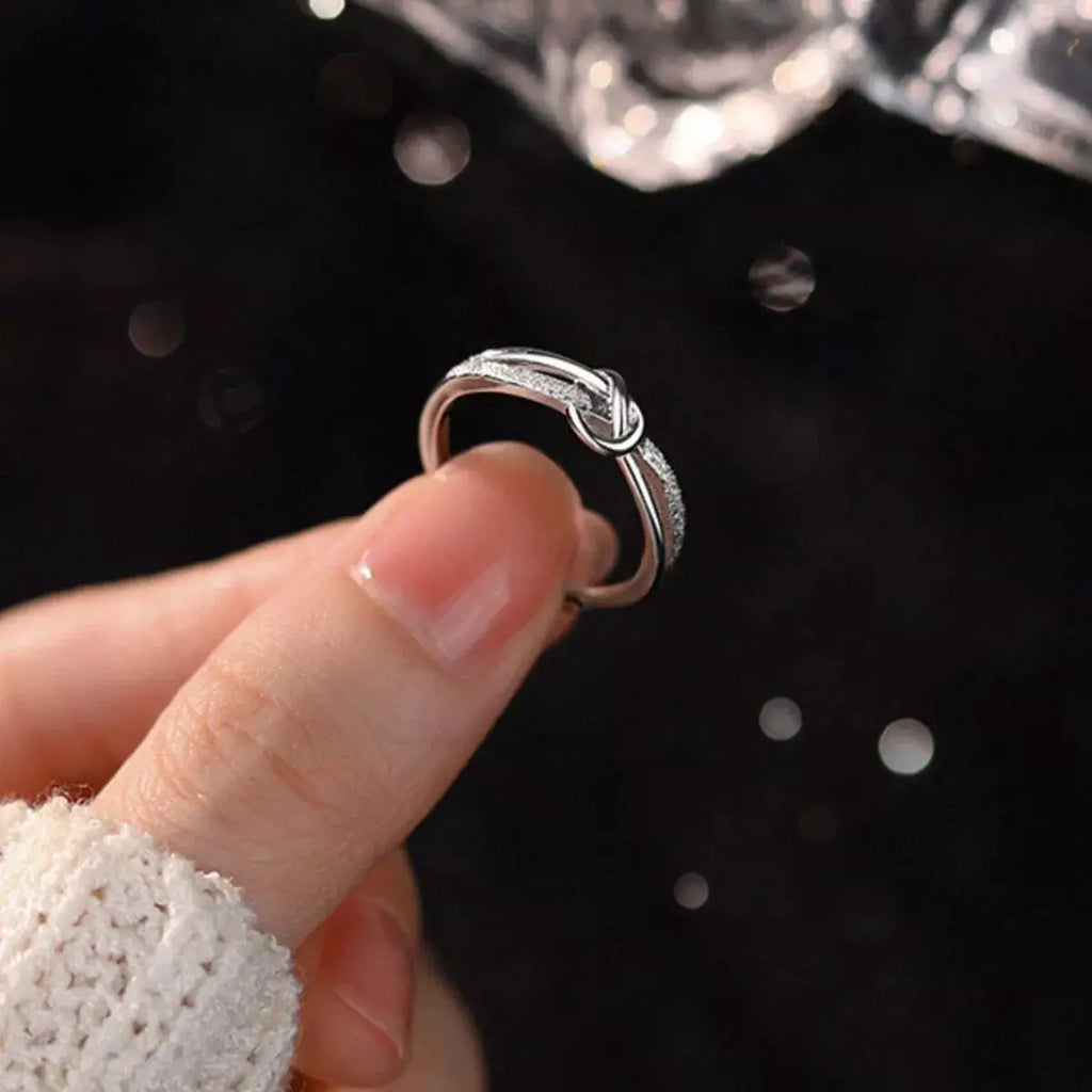 925 Sterling Silver Knot Ring by Trendsi