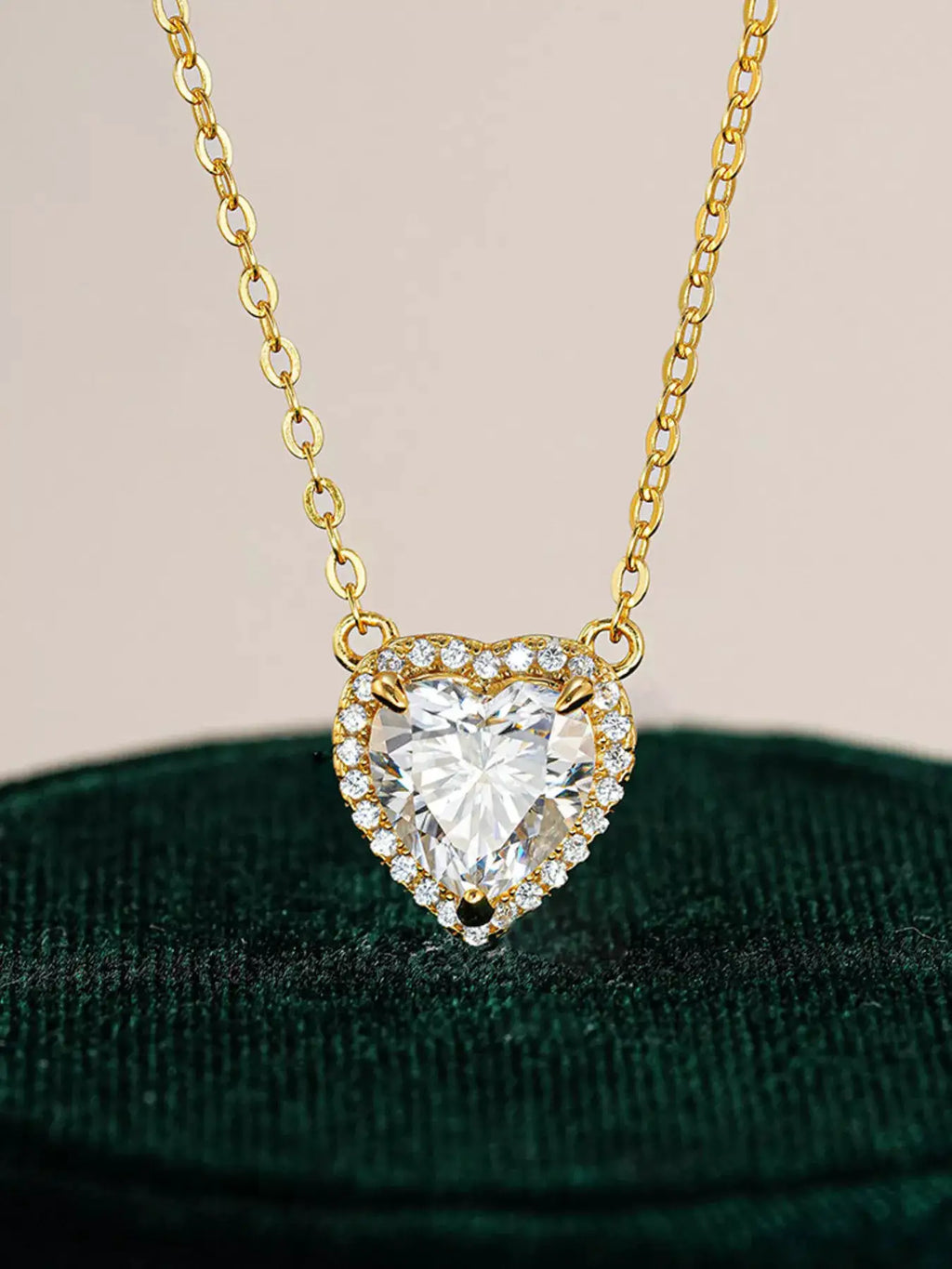 2 Carat 18K Gold-Plated Moissanite Heart Necklace by Trendsi