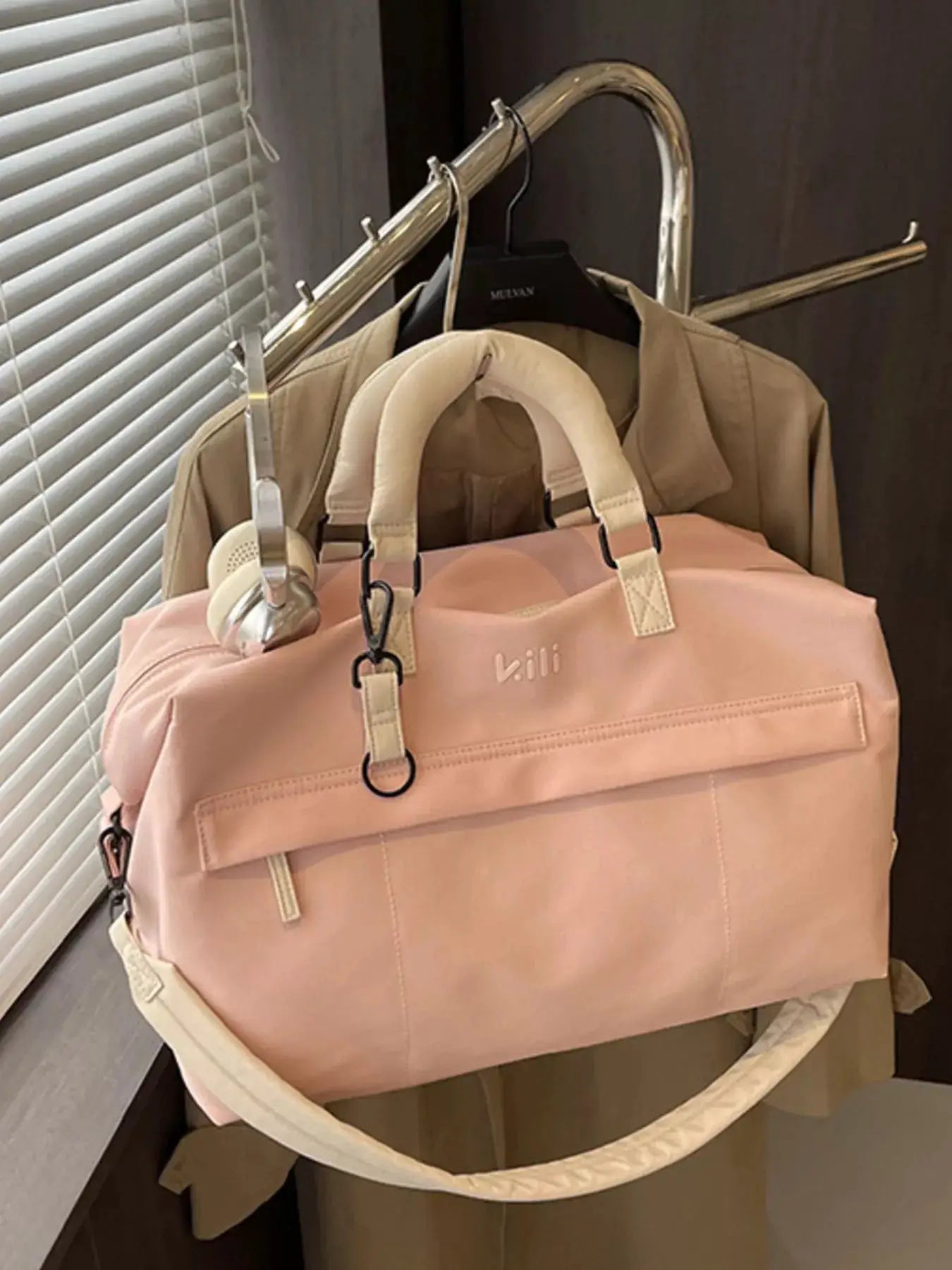 Lightweight Travel Duffel Bag by Trendsi