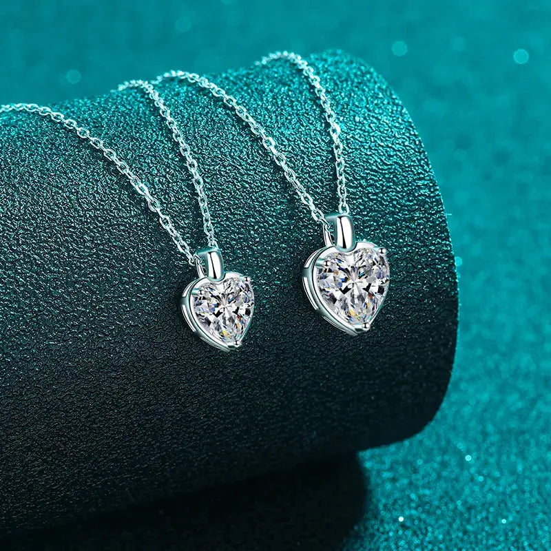 2 Carat Moissanite 925 Sterling Silver Heart Shape Necklace by Trendsi