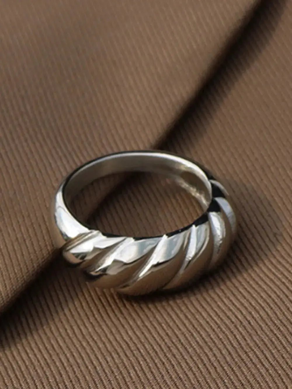 Ribbed Titanium Steel Ring by Trendsi