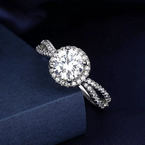 1 Carat 925 Sterling Silver Moissanite Ring by Trendsi