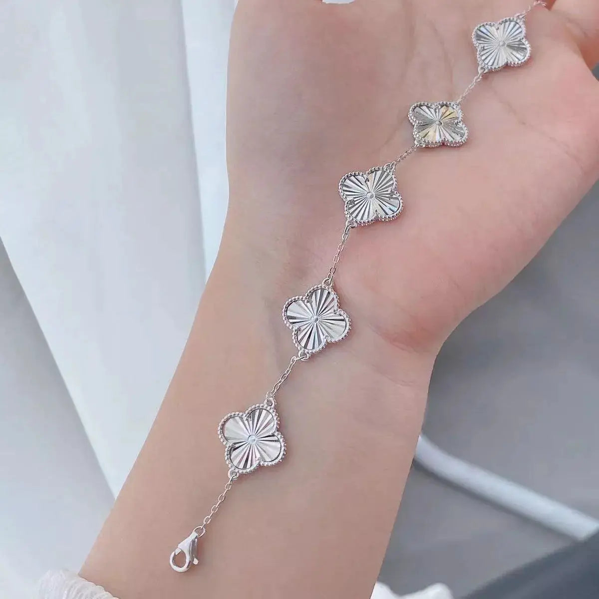 925 Sterling Silver Chain Four Leaf Clover Bracelet by Trendsi