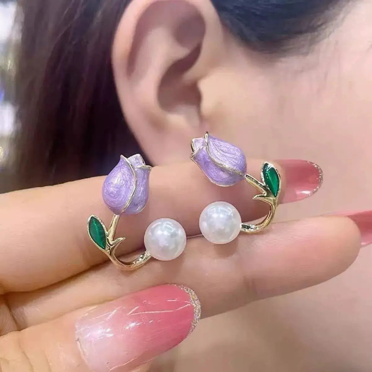 Flower Stud Earrings by Trendsi