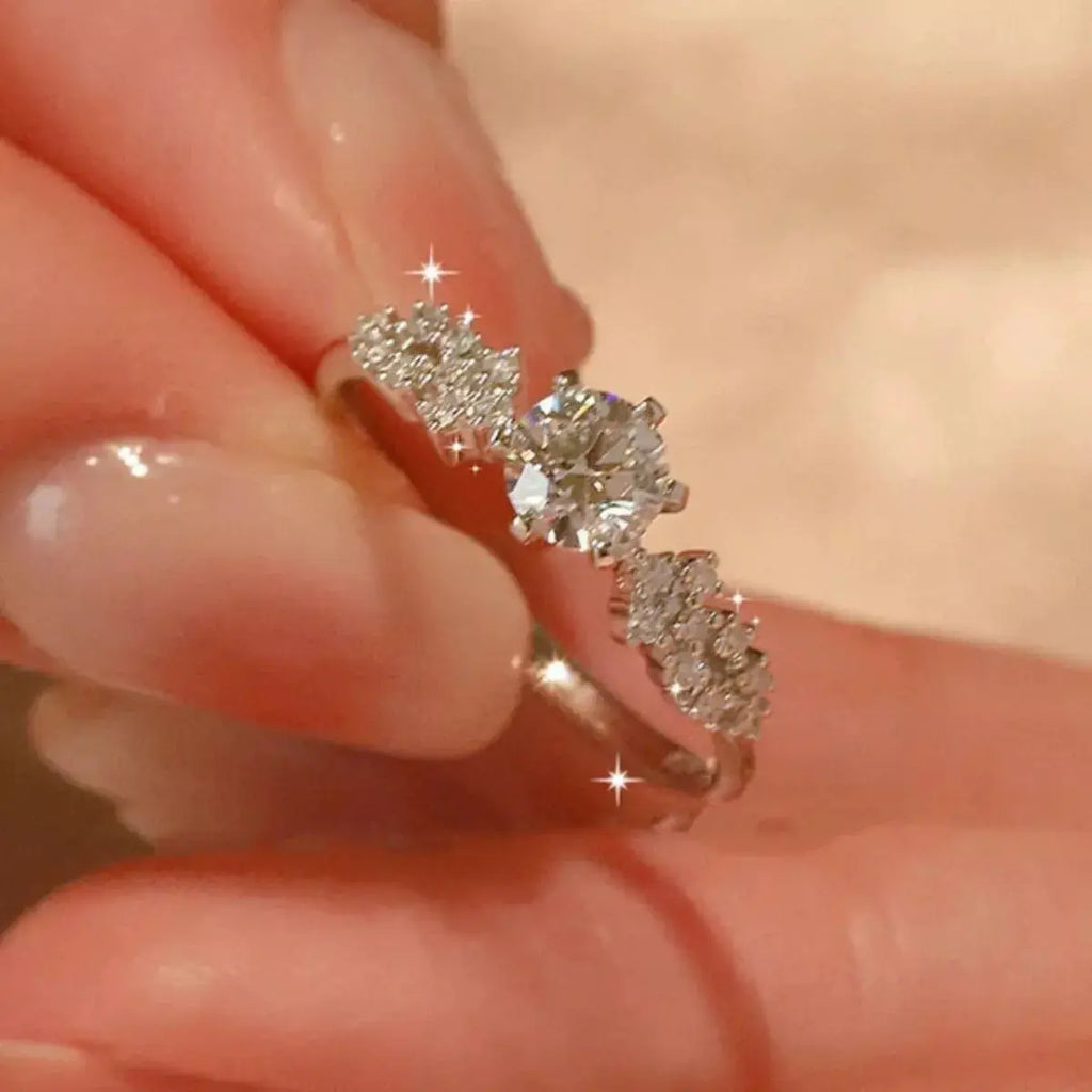 1 Carat 925 Sterling Silver Moissanite Ring by Trendsi