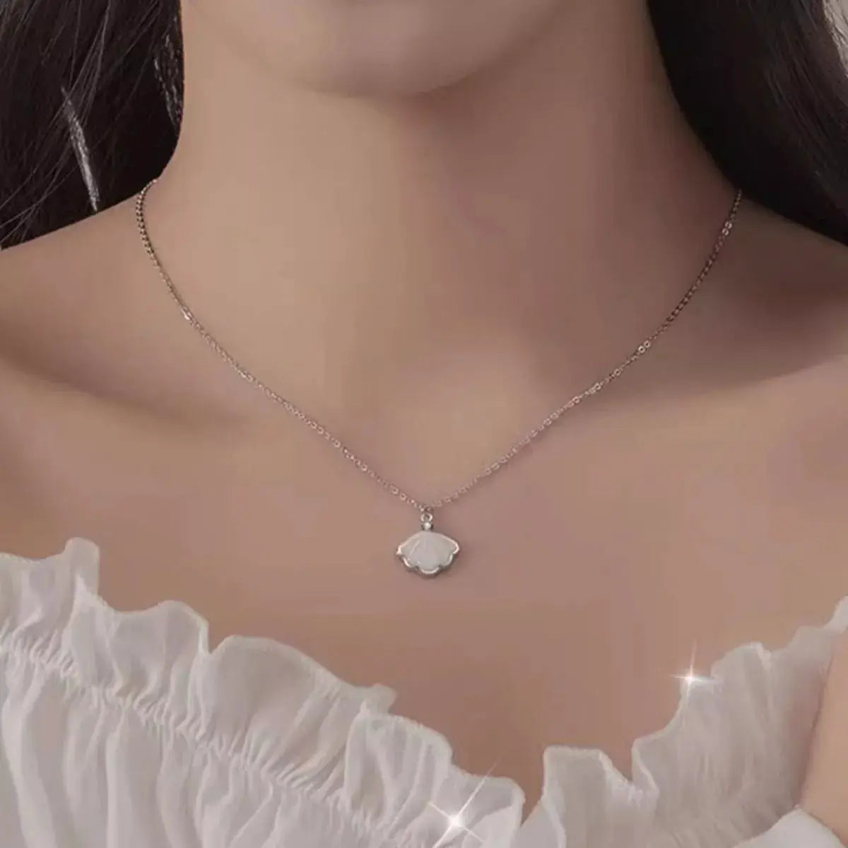 925 Sterling Silver Zircon Shell Necklace by Trendsi