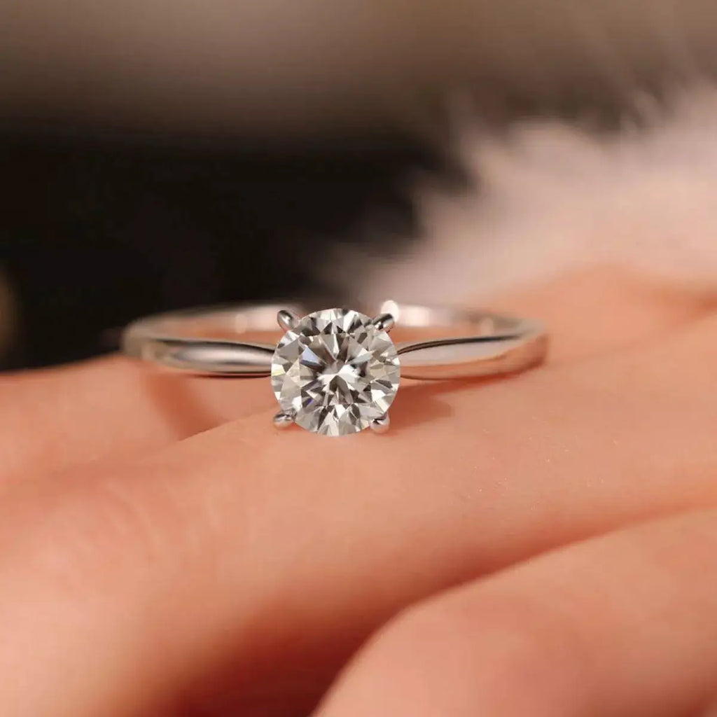 1 Carat 925 Sterling Silver Moissanite Ring by Trendsi