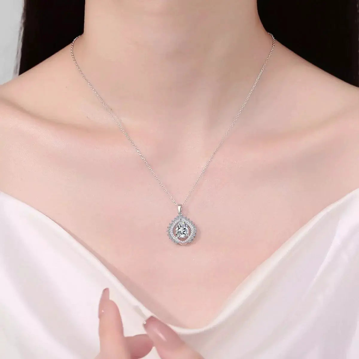 3 Carat 925 Sterling Silver Moissanite Teardrop Necklace by Trendsi