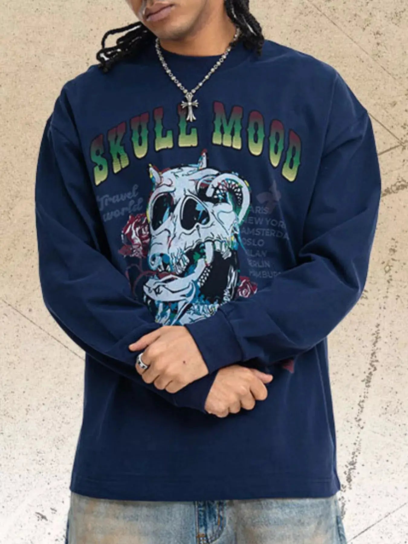 Men's Skull Mood Graphic Long Sleeve T-Shirt by Trendsi