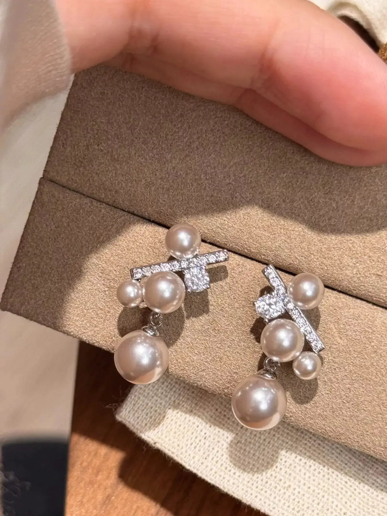 Pearl Drop Earrings by Trendsi