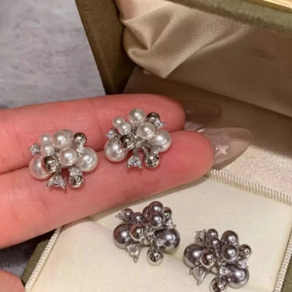 Pearl Cluster Stud Earrings by Trendsi
